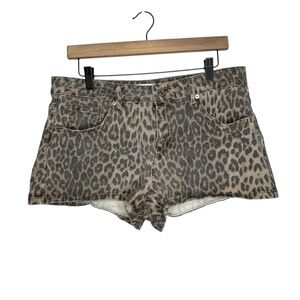 Disclosure Leopard Shorts  faded size 13/31 -